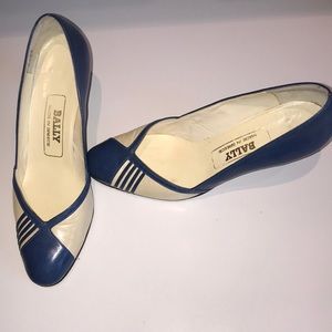 Vintage Bally blue & white pumps size EU 35